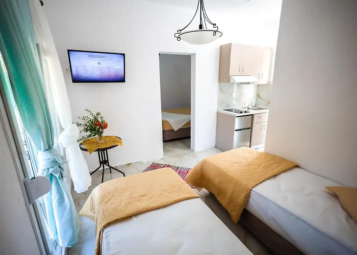 Theano 2 アパートホテル トロニ