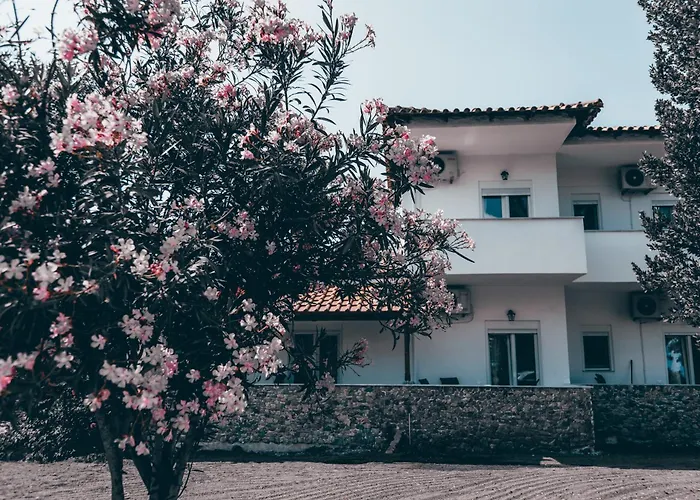 Theano 2 Apart Otel Toroni