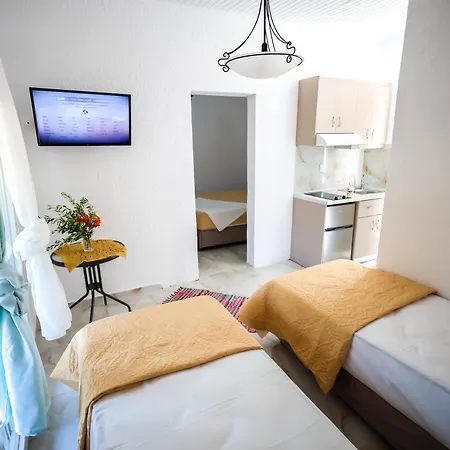 Theano 2 Apart-hotel Torone