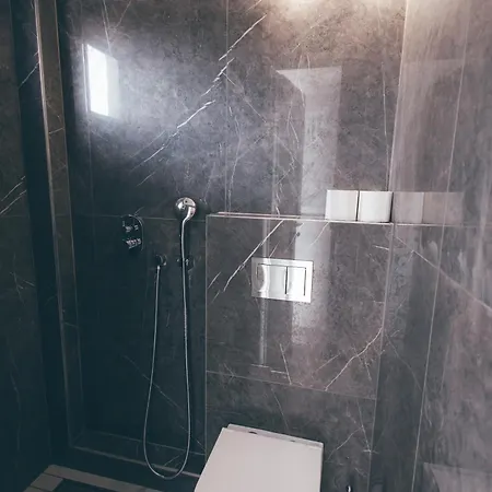 Theano 2 Aparthotel