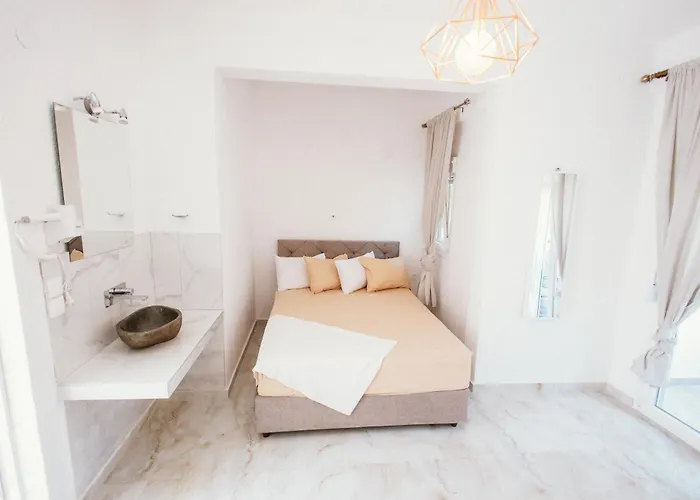 Theano 2 Торони